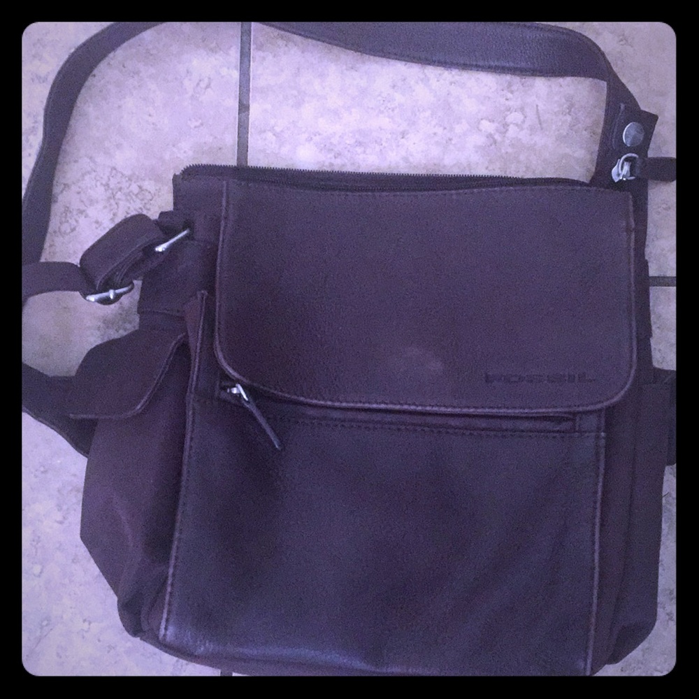 Fossil leather bag (dark)